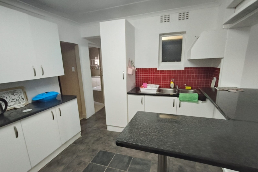 To Let 2 Bedroom Property for Rent in Beacon Bay Eastern Cape